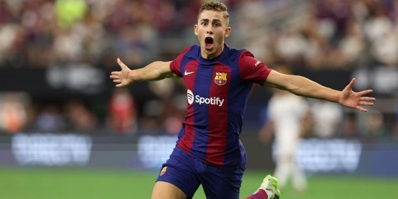Liệu có thể giữ chân sao trẻ Barcelona trong bối cảnh cạnh